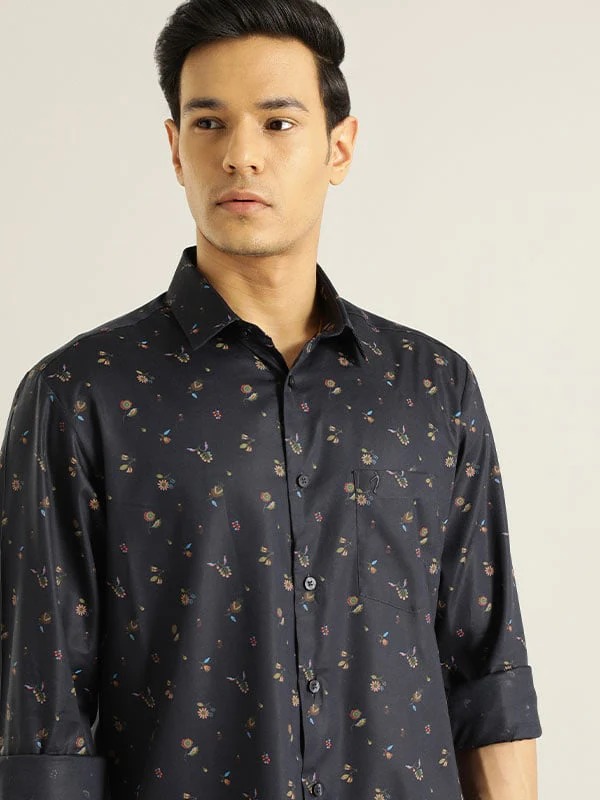 Indian Terrain Men Floral Print Dark Blue Shirt